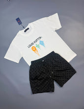 Load image into Gallery viewer, Tshirt