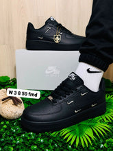 Load image into Gallery viewer, Shoes