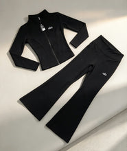 Load image into Gallery viewer, Tracksuit women