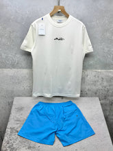 Load image into Gallery viewer, T-shirt