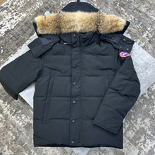 Load image into Gallery viewer, Jacket