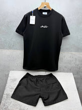 Load image into Gallery viewer, T-shirt