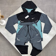 Load image into Gallery viewer, Tracksuit men