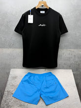 Load image into Gallery viewer, T-shirt