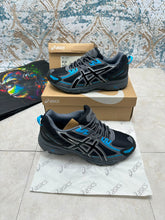 Load image into Gallery viewer, Shoes