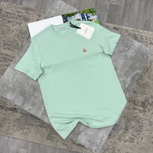Load image into Gallery viewer, Tshirt