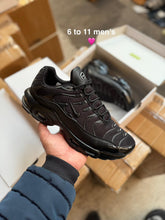 Load image into Gallery viewer, Shoes