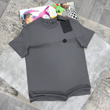 Load image into Gallery viewer, T-shirt