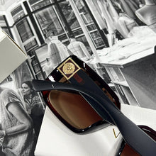 Load image into Gallery viewer, Sunglass