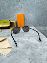 Load image into Gallery viewer, Sunglass