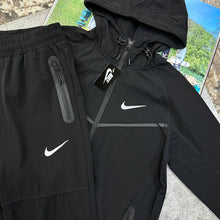 Load image into Gallery viewer, Tracksuit men