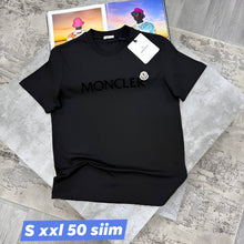 Load image into Gallery viewer, T-shirt
