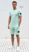 Load image into Gallery viewer, Tshirt