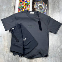 Load image into Gallery viewer, T-shirt