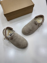 Load image into Gallery viewer, Slipper