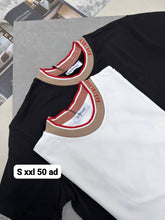 Load image into Gallery viewer, Tshirt