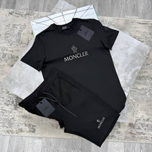Load image into Gallery viewer, T-shirt