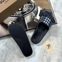Load image into Gallery viewer, Slipper