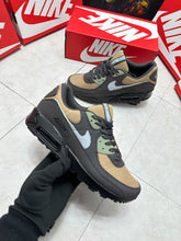 Load image into Gallery viewer, Shoes men