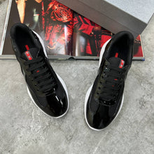 Load image into Gallery viewer, Shoes