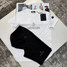 Load image into Gallery viewer, T-shirt