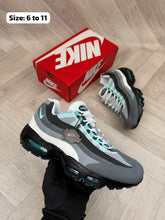 Load image into Gallery viewer, Shoes
