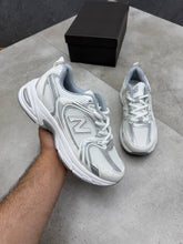 Load image into Gallery viewer, Shoes