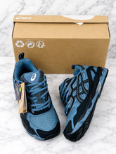 Load image into Gallery viewer, Shoes