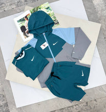 Load image into Gallery viewer, T-shirt