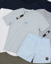 Load image into Gallery viewer, Tshirt