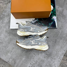 Load image into Gallery viewer, Shoes men