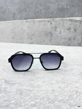 Load image into Gallery viewer, Sunglass