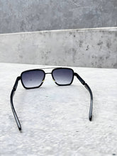 Load image into Gallery viewer, Sunglass