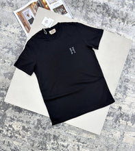 Load image into Gallery viewer, T-shirt