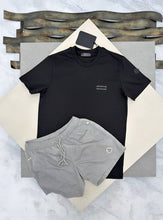 Load image into Gallery viewer, T-shirt