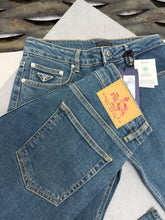 Load image into Gallery viewer, Jeans