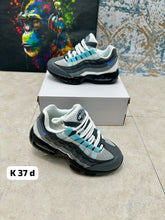 Load image into Gallery viewer, Shoes boy