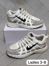 Load image into Gallery viewer, Shoes
