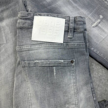 Load image into Gallery viewer, Jeans