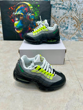 Load image into Gallery viewer, Shoes boy