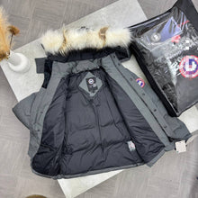 Load image into Gallery viewer, Jacket