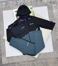 Load image into Gallery viewer, Tracksuit
