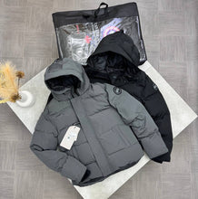 Load image into Gallery viewer, Jacket