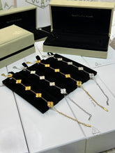 Load image into Gallery viewer, Necklace