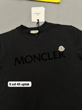 Load image into Gallery viewer, T-shirt