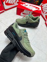 Load image into Gallery viewer, Shoes
