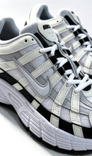 Load image into Gallery viewer, Shoes