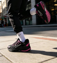 Load image into Gallery viewer, Shoes