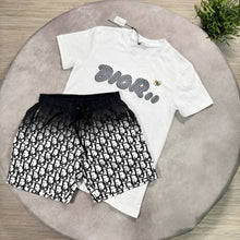 Load image into Gallery viewer, T-shirt