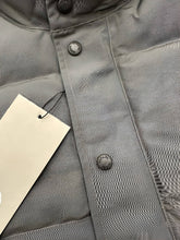 Load image into Gallery viewer, Jacket
